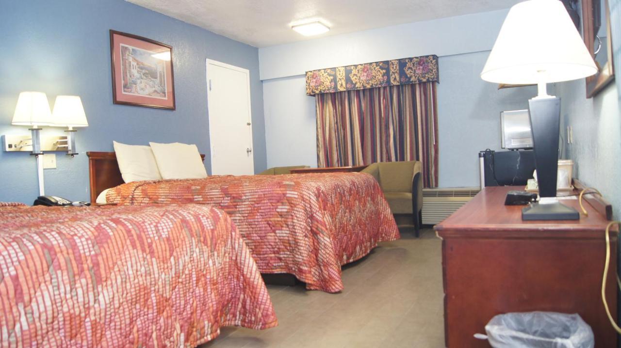 Holiday Lodge & Suites Mcalester Zewnętrze zdjęcie