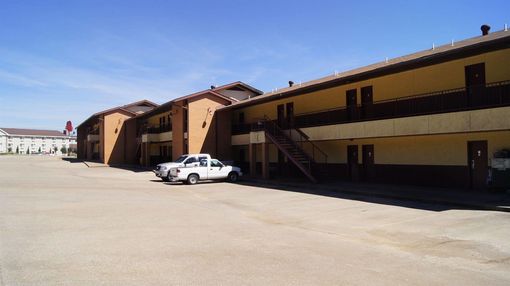 Holiday Lodge & Suites Mcalester Zewnętrze zdjęcie